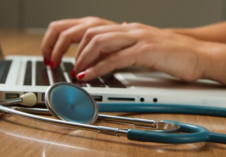 données médicales par mail